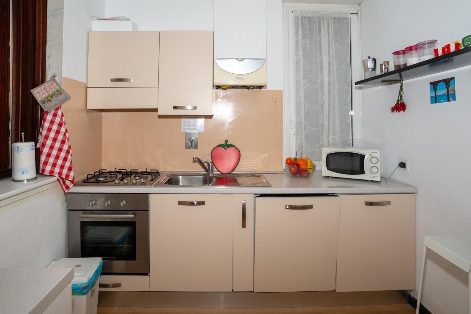 Charlotte Appartamento Con Parcheggio, 5 Terre, Vicino Stazione Специя Екстериор снимка